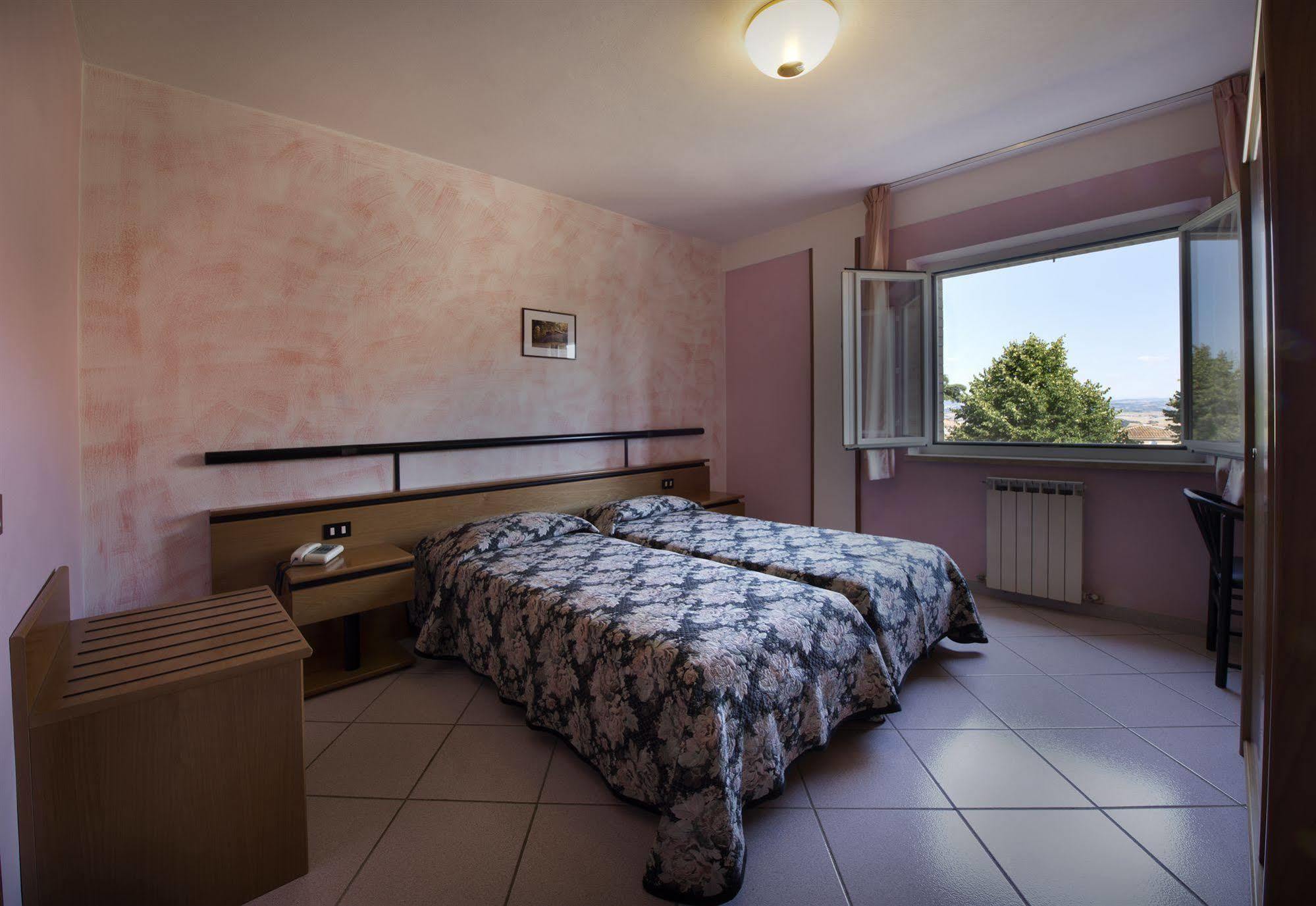 Albergo Di ムルロ エクステリア 写真